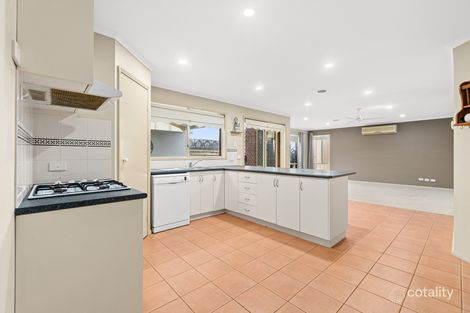 Property photo of 3 Giles Place Traralgon VIC 3844