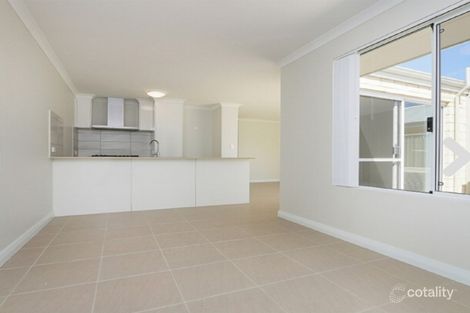 Property photo of 331B Lambeth Circle Wellard WA 6170