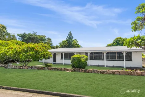 Property photo of 2 The Esplanade North Ward QLD 4810