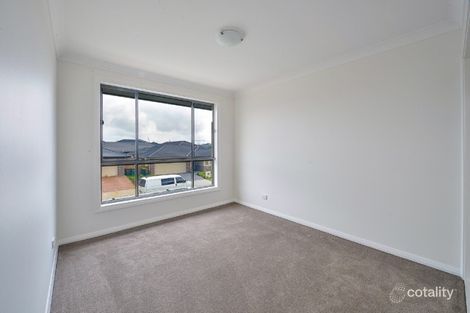 Property photo of 15 Lombardi Circuit Oran Park NSW 2570