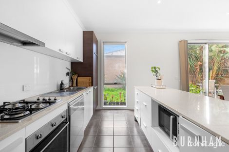 Property photo of 57 Ringtail Circuit Maidstone VIC 3012