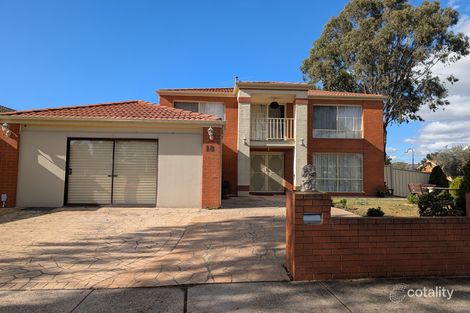 Property photo of 18 Salween Crescent Roxburgh Park VIC 3064