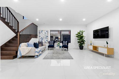 Property photo of 39 Honeybark Crescent Lyndhurst VIC 3975