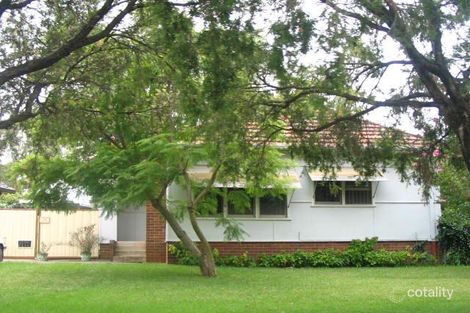 19 Gray Cres, Yagoona, NSW 2199