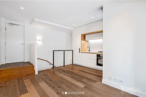 Property photo of 9 Doepel Way Docklands VIC 3008
