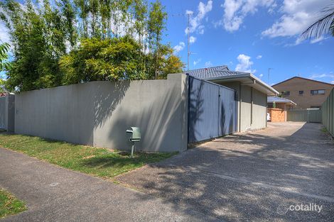 Property photo of 2/141 Sunshine Boulevard Mermaid Waters QLD 4218