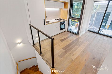 Property photo of 9 Doepel Way Docklands VIC 3008