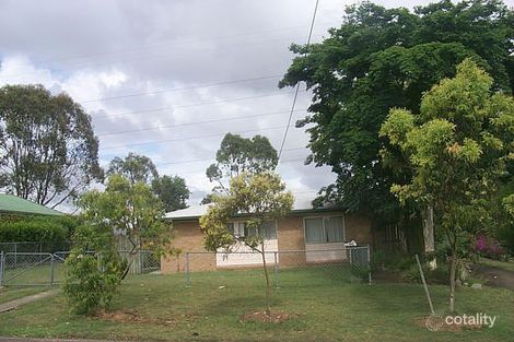 5 Burgoyne St, Bundamba, QLD 4304