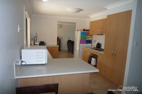 Property photo of 30 Lamberth Road East Heritage Park QLD 4118