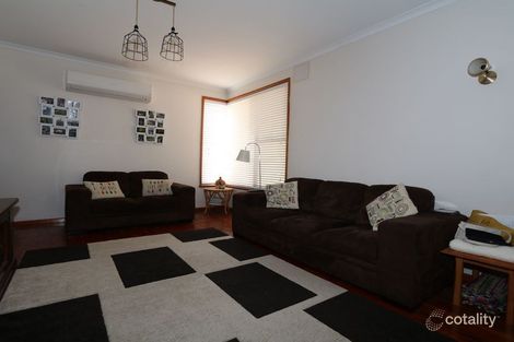 Property photo of 36 Walteela Avenue Mount Austin NSW 2650