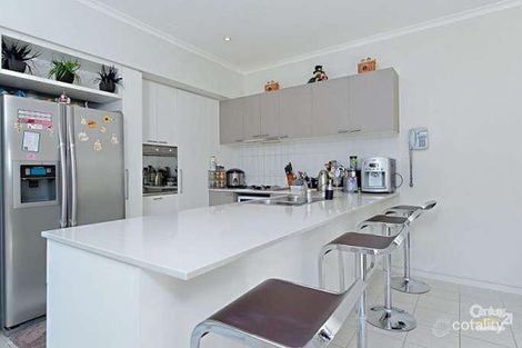 Property photo of 60 St Andrews Drive Heatherton VIC 3202