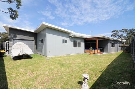 Property photo of 4 Seagrass Avenue Vincentia NSW 2540