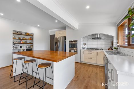 Property photo of 37 Cairncroft Avenue Launching Place VIC 3139