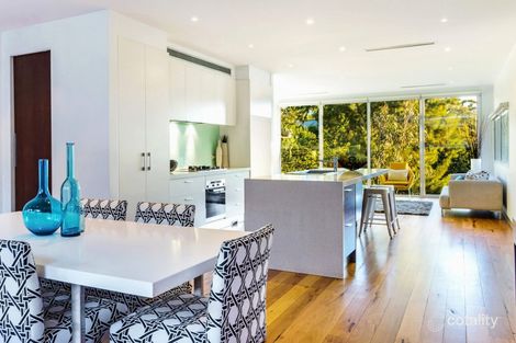 Property photo of 38 Yarravale Road Kew VIC 3101