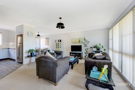 Property photo of 2/27 Wyandra Crescent Port Macquarie NSW 2444