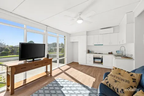 Property photo of 5A Holden Crescent Traralgon VIC 3844