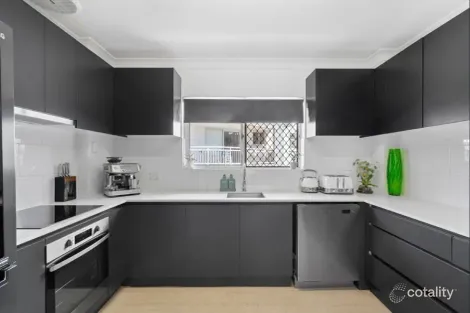 5/39 Old Burleigh Rd, Surfers Paradise, QLD 4217