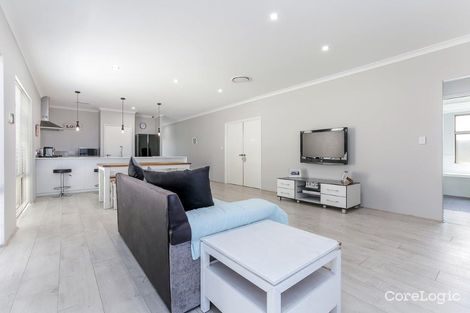 Property photo of 16 Costate Road Jindalee WA 6036