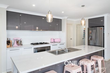 Property photo of 5 Paradise Drive Gobbagombalin NSW 2650