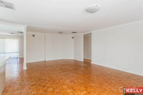 Property photo of 17 Kinghorn Place Redcliffe WA 6104