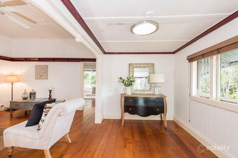 Property photo of 131 Bennetts Road Norman Park QLD 4170