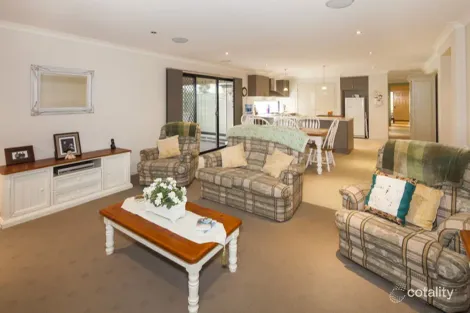 Property photo of 2 Kendall Court Miners Rest VIC 3352