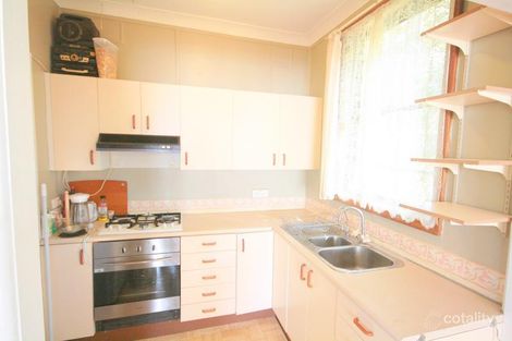 Property photo of 25 Maynes Parade Unanderra NSW 2526