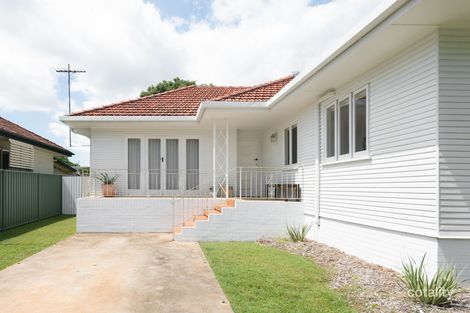 Property photo of 411 Earnshaw Road Banyo QLD 4014