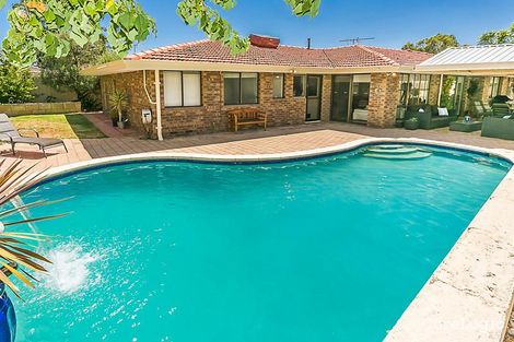 Property photo of 18 Trappers Drive Woodvale WA 6026