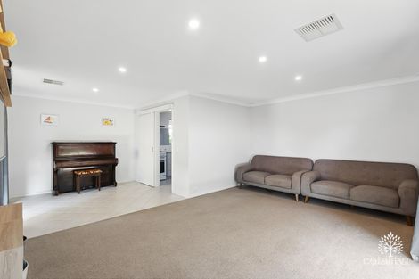 Property photo of 8 Barwon Street Lesmurdie WA 6076