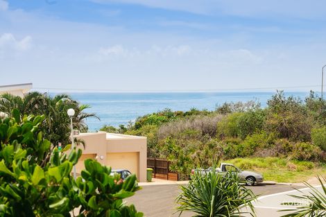 Property photo of 6 Antipodes Close Castaways Beach QLD 4567