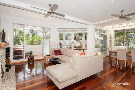 Property photo of 6 Antipodes Close Castaways Beach QLD 4567