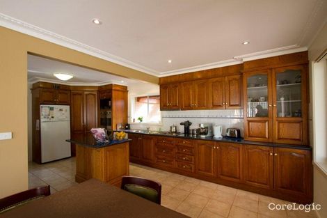 Property photo of 175 Avenue Of Honour Woodend VIC 3442