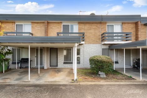 2/9 Whitefriars St, Rockville, QLD 4350