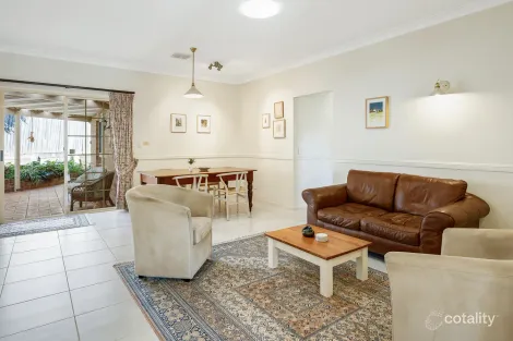 Property photo of 21 Drysdale Crescent Brookfield QLD 4069