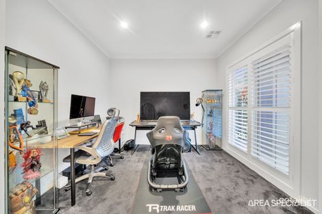 Property photo of 14 Sonder Avenue Werribee VIC 3030