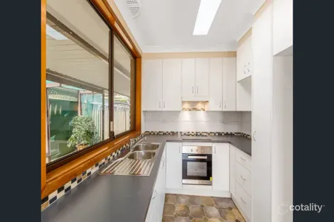 Property photo of 53 Compton Street Dapto NSW 2530