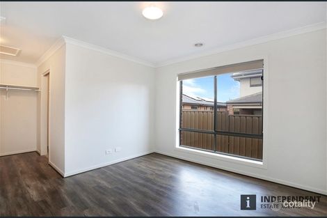 Property photo of 4 Mayfield Street Cobblebank VIC 3338