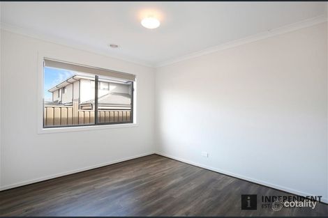 Property photo of 4 Mayfield Street Cobblebank VIC 3338