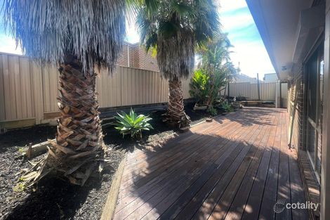 Property photo of 22 Maddingley Road Attwood VIC 3049