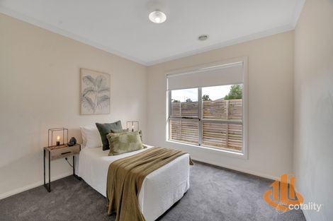 Property photo of 13 Silage Way Wyndham Vale VIC 3024