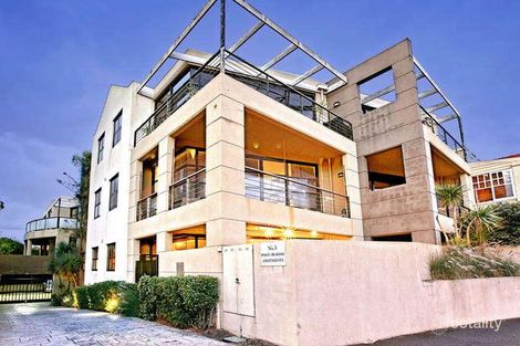 1/3 Ormond Esp, Elwood, VIC 3184