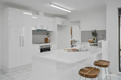 Property photo of 10 Juba Street Riverhills QLD 4074