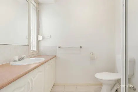 Property photo of 2/45 Albert Road Hallam VIC 3803