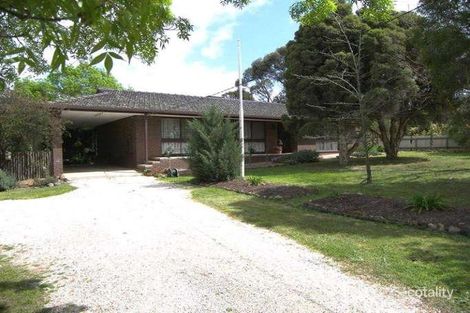 9 Popes Rd, Junortoun, VIC 3551