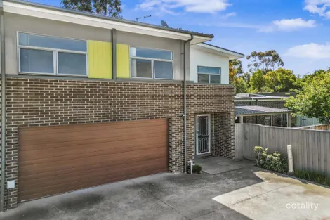 14 GROVE WAY, WANTIRNA SOUTH, VIC 3152