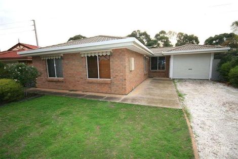 8 Wanita Ct, Paralowie, SA 5108