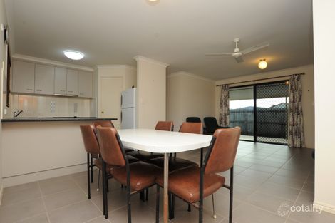 Property photo of 2/28 Scotton Street Kepnock QLD 4670