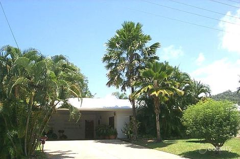 4 Satellite St, Clifton Beach, QLD 4879