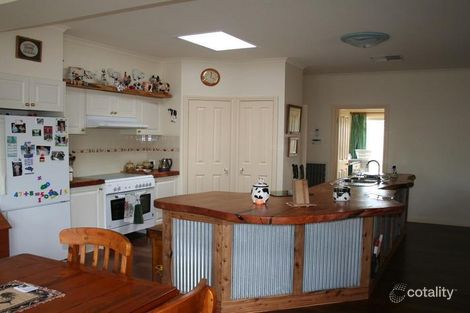 Property photo of 12 Eliza Place Somerville VIC 3912